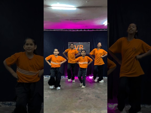 New Trend- #trending #dance #viralsong #shorts #dancechallege
