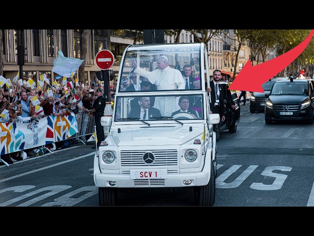 L'INCROYABLE CORTEGE DU PAPE LEON XIV A PARIS ! POPE LEO XIV IN PARIS