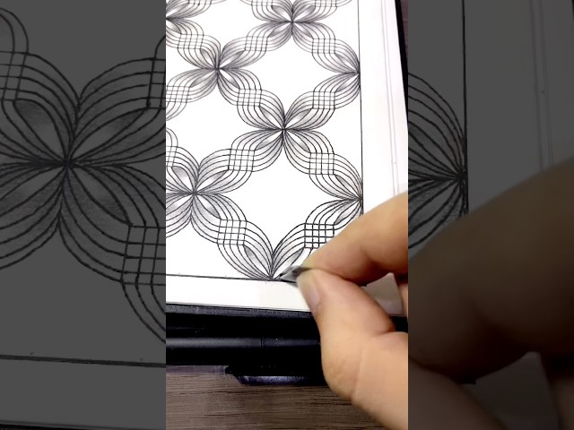This Hypnotic 3D Rosette Pattern Will Mess With Your Brain! 🧠