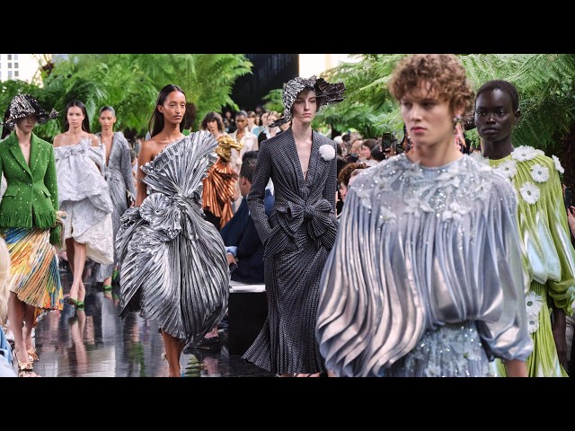 Christian Dior | Haute Couture Fall Winter 2026/2027 | Paris