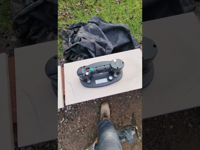 Easy lifting device