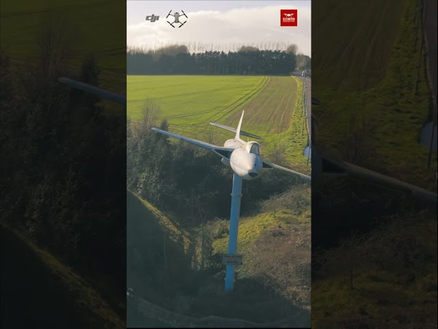 Hawker Hunter Fly-By | Cold War Icon #HawkerHunter,#JetAircraft,#ColdWarAviation,#AviationHistory,
