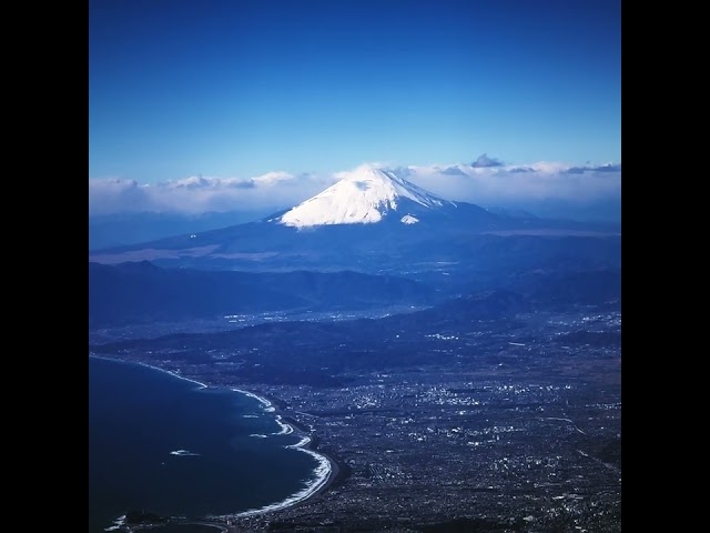 It was the best flight I've ever had. (Mt. Fuji) #shorts
