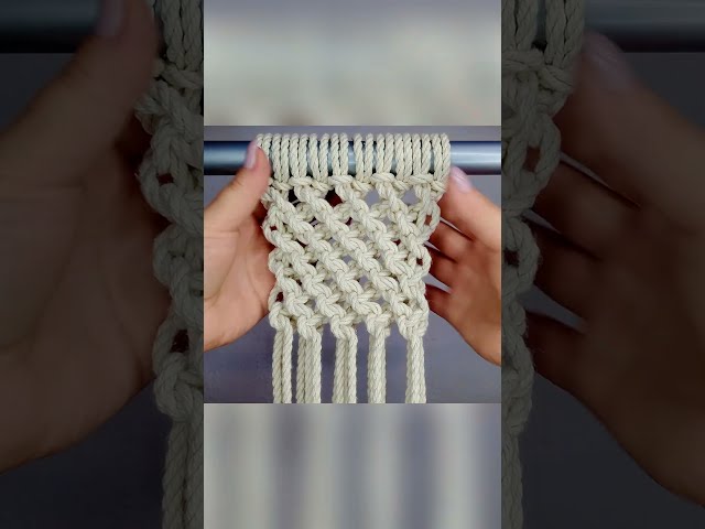 #macrametutorial #macrameknots #squareknot #diy #handmade #crafttutorial #fabric #solidpiece #panel