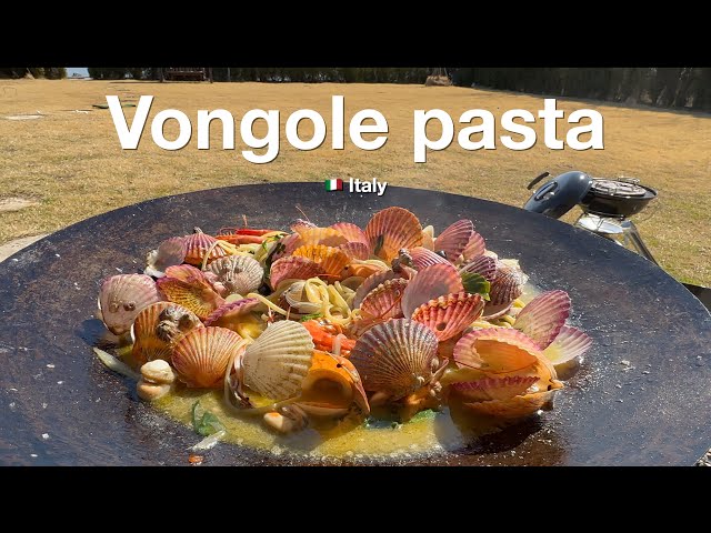 🇮🇹 Seaside Pasta with Vongole. It's Perfect.