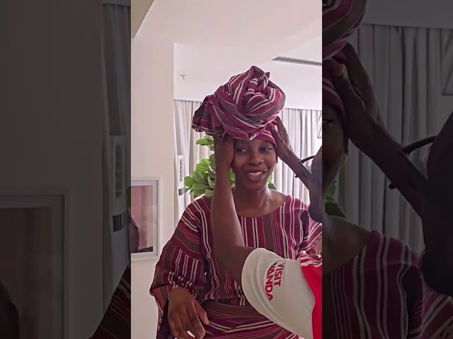Against All Odds...this gele must be fixed before my show on Sunday. @michellemakunnn YES I CAN!