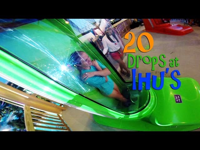 20 Drops at Ihu's Breakaway Falls - Aquatica SeaWord's Waterpark