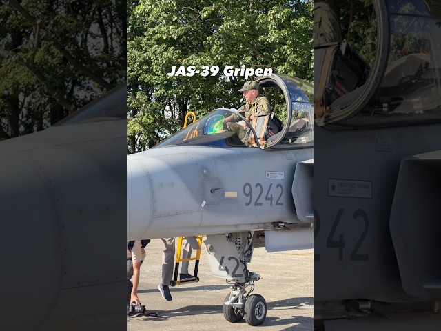 A350 vs GRIPEN — DIFFERENT KIND OF POWER 💪💨 #reels #aviation #airplane #airbus #gripen #edit #fyp