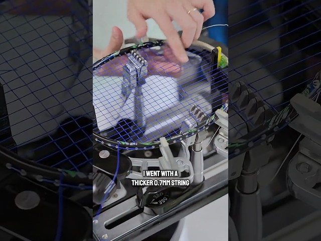 Stringing A Badminton Racket At 40lbs Tension?! 🤯🫣