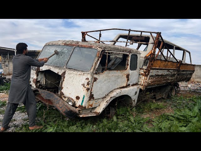 Amazing Restoration of 90s Junk TruckInto Future Style Truck
