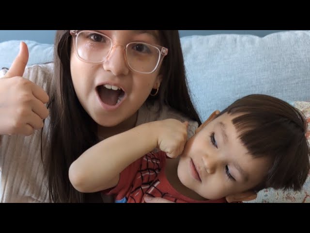 Nellita diy Legos - mario kart - karaoke