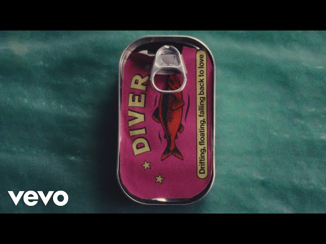 Carly Rae Jepsen - Diver (Official Lyric Video)