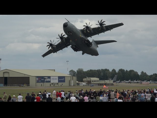 4Kᵁᴴᴰ That's how an airplane should takeoff in an air show: Spanish Airbus A400 atlas at RIAT 2019