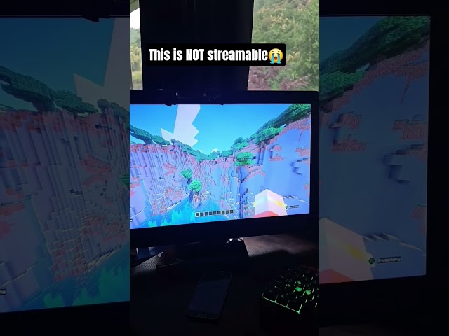 Like when it's quiet you can hear it on stream, this is next level loud XD