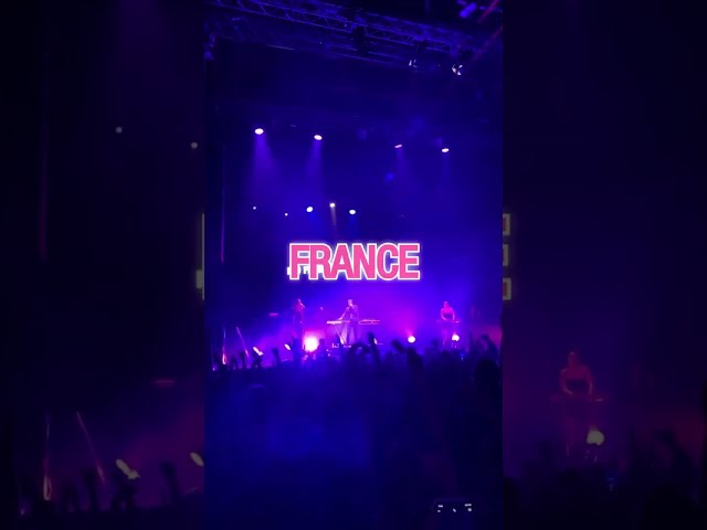 "Lovers" World Tour POV