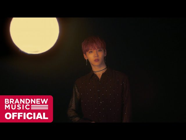 AB6IX (에이비식스) 전웅 (JEON WOONG) 'MOONDANCE' M/V