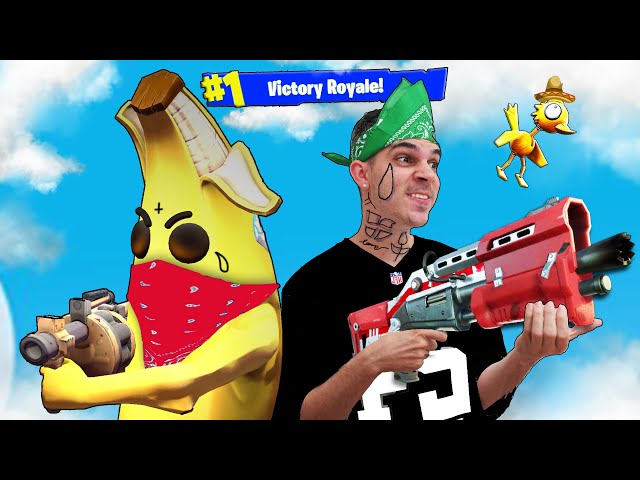 Lil Moco Plays FORTNITE! * BANANA SONG MEME *