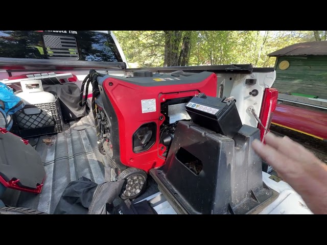 Predator 5000 generator from Harbor Freight runs again! Simple battery swap