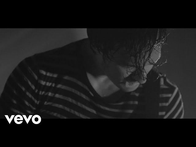 Manchester Orchestra - The Silence (Official Music Video)
