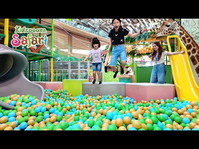 Main Mandi Bola, Perosotan dan Istana Balon di Kidzooona Safari