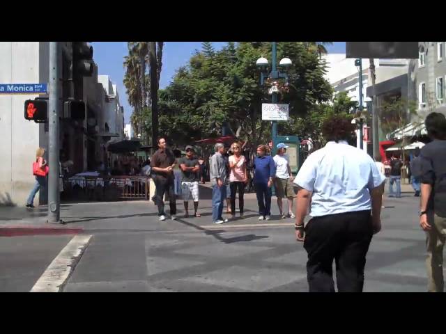 Street Singer Douchebaggery