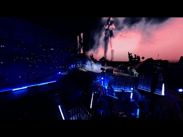 The Weeknd & JENNIE - One Of The Girls (Live in Seoul, South Korea)