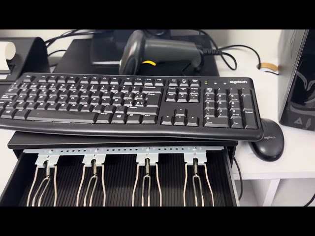 Qué hardware se incluye en  el equipo punto de venta profesional 
