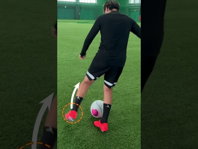 football skill tutorial ⚽️ #football #soccer