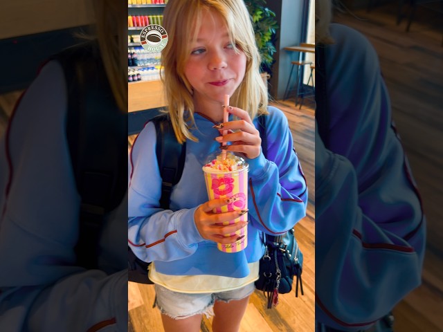 Espresso House Beach Babe Frapino! 🥳👌😎 #noraochpappa #espressohouse #frapino