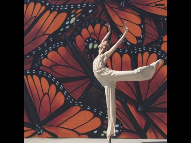 From Classical Ballet to Mixed Media & Botanical Escape | Mélissa Guérin-Torres (Ep. 074)