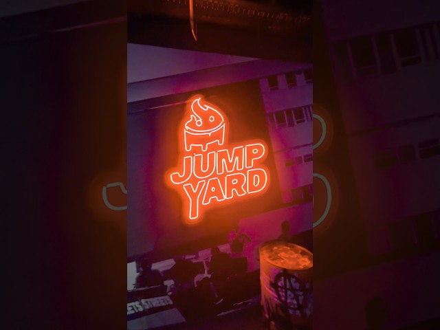 🤩 Kul dag på @JumpYard Sweden !! #noraochpappa #jumpyard