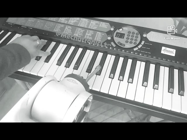 Dynoro - In My Mind Robot playing piano