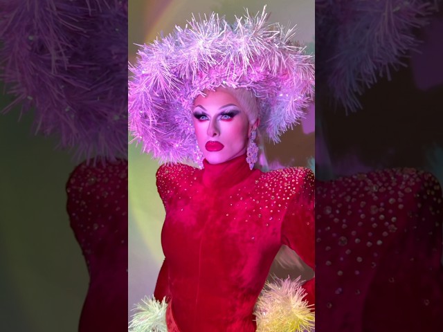 POV: you only go to B&Q for gay stuff 🧑‍🎄❤️🔨 #dragqueen #rupaulsdragrace #rpdr #christmas