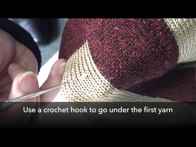 How to Fix a (Thick) Loose Yarn on a Knit Garment