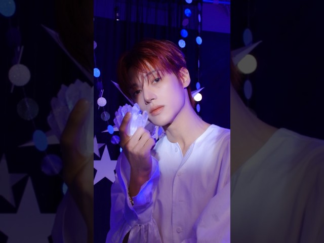 ATEEZ(에이티즈) - 'ANITEEZ IN Deja Vu' Moving Poster