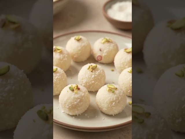 5 Delicious Indian Sweets You Can Make at Home 🍬😍 | Kalakand Roll, Milk Cake & More