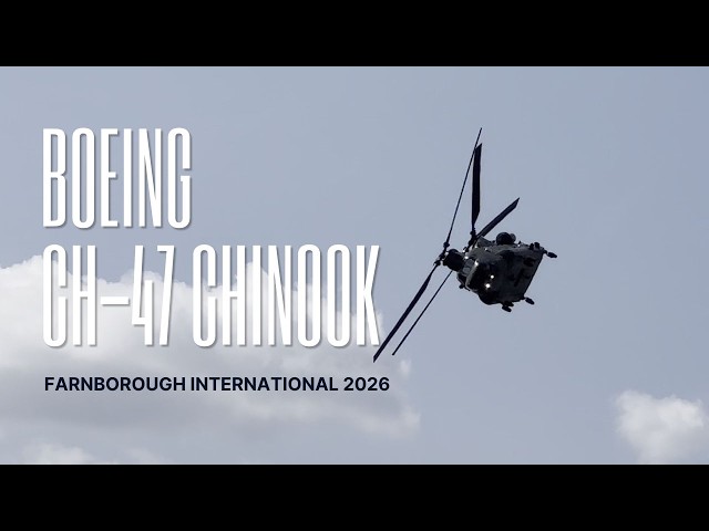 Surprising Agility! Boeing Chinook Display at Farnborough Airshow 2026