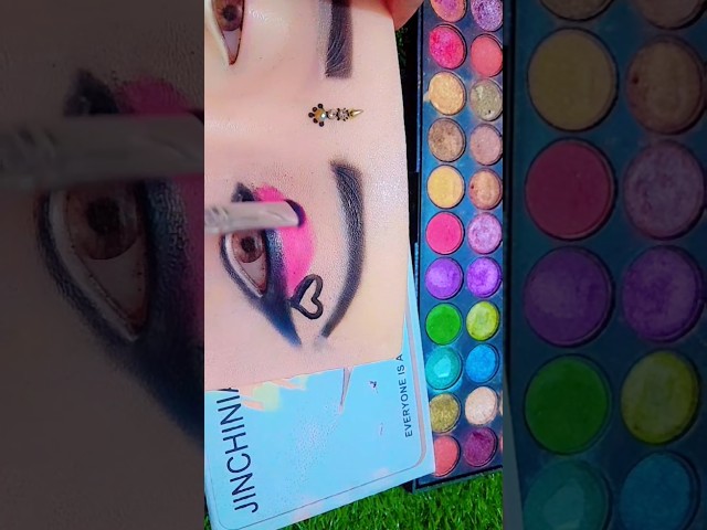 ✨ Pink Eye Makeup Tutorial | Easy Eye Makeup for Beginners 💕 #Shorts