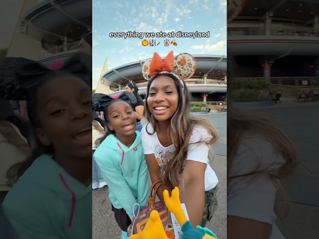 everything i ate at disneyland🏰🎃🪄 #shorts