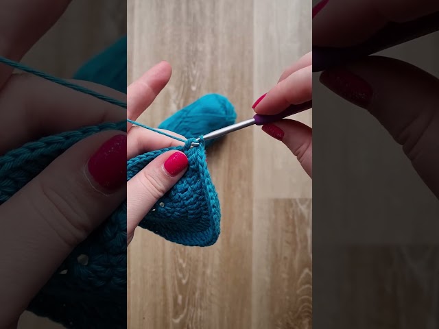 POV: Crocheting in the round