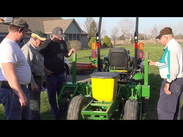 Hook Johnny to the Planter.  Dad's Wisdom!  Planter Setup