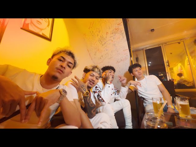 2MDIE - LIVE PERFORMANCE AT TWENTI7