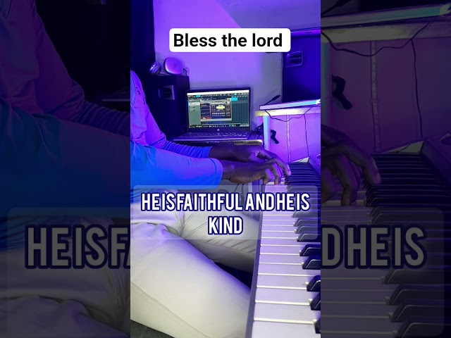 Bless the Lord piano melody #foryou #blessthelord #nathanielbassey #keyboardist #musician #pianist