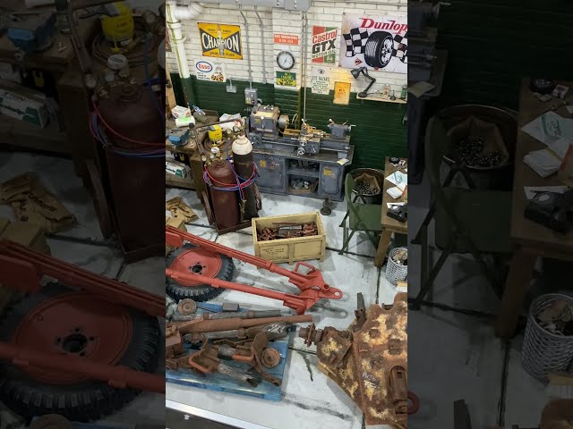 Amazing large scale workshop diorama at the South West Model Show, Tank Museum, Bovington 7 Feb 2026