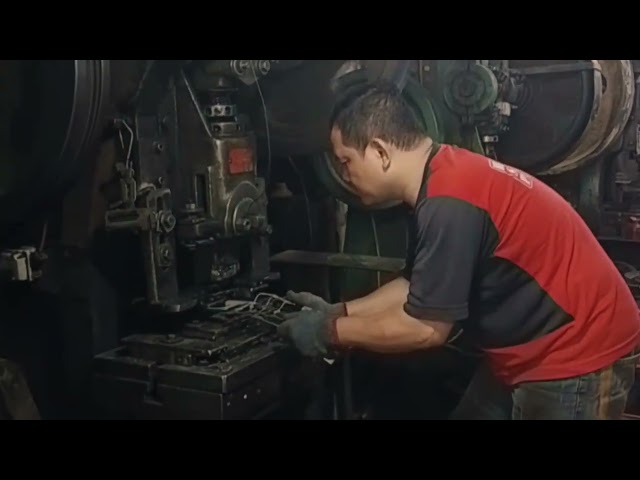 Survei IKM Logam Di desa Kajen 2 By Kelompok 4