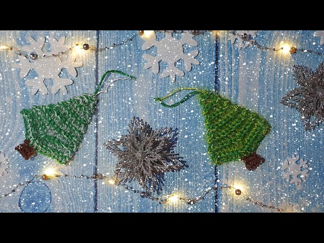 Very cute idea, I crocheted such a beauty. Crochet Christmas Decorations from leftover yarn. Crochet