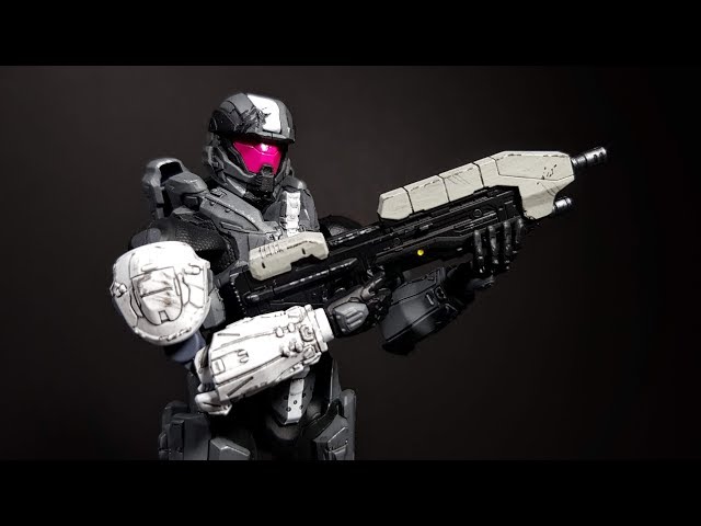 Building Bandai's Sprukits Halo 5 Spartan