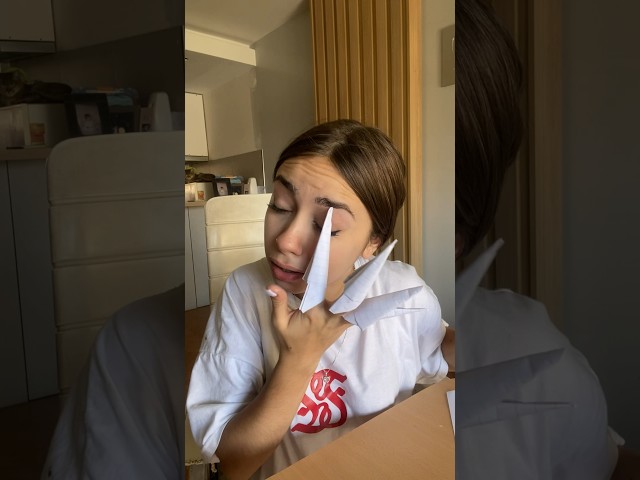 the coworker who did paper nails JDJJD