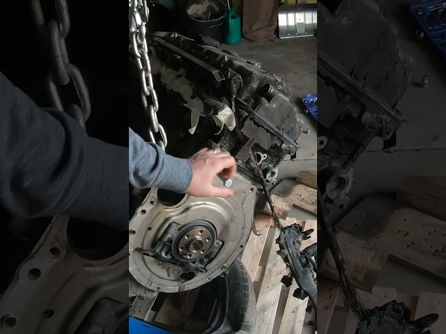 how to gall aluminum threads in 1 easy step #bmwengine #bmwn52