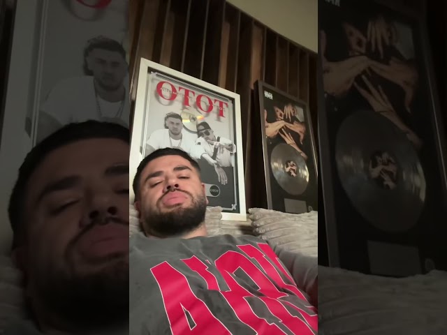 The sound is out Strip for me. Ft ?!?!?! #noizy